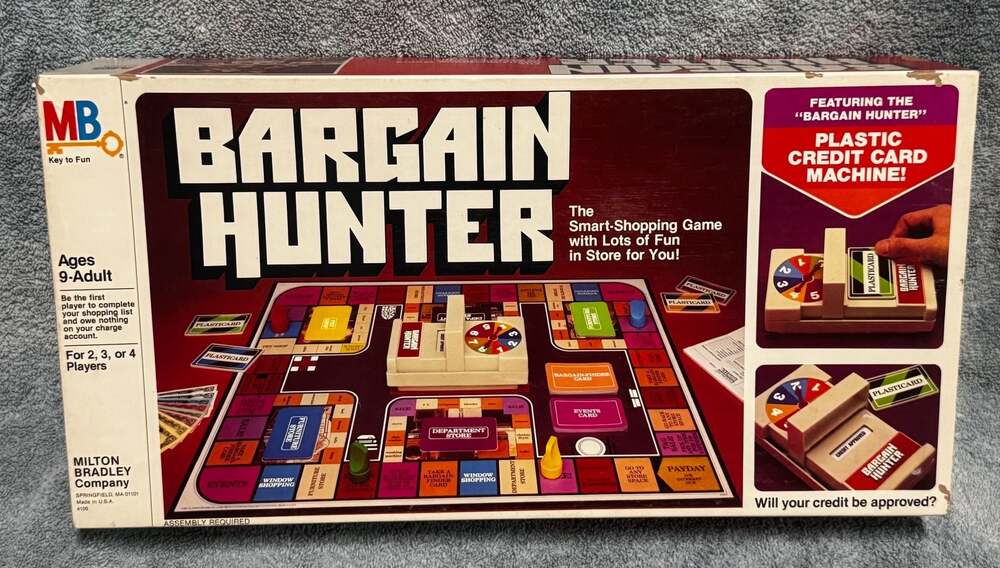 Vintage 1981 Milton Bradley Bargain Hunter The Smart-Shopping Board Game 4109